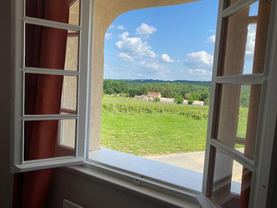 Chai Nous ! Maison Renovee Sur Un Domaine Viticole Proche De Saint Emilion Gardegan-et-Tourtirac Exterior photo